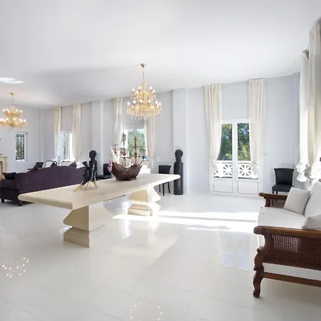 Blue Star Villa