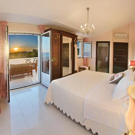 Blue Star Villa